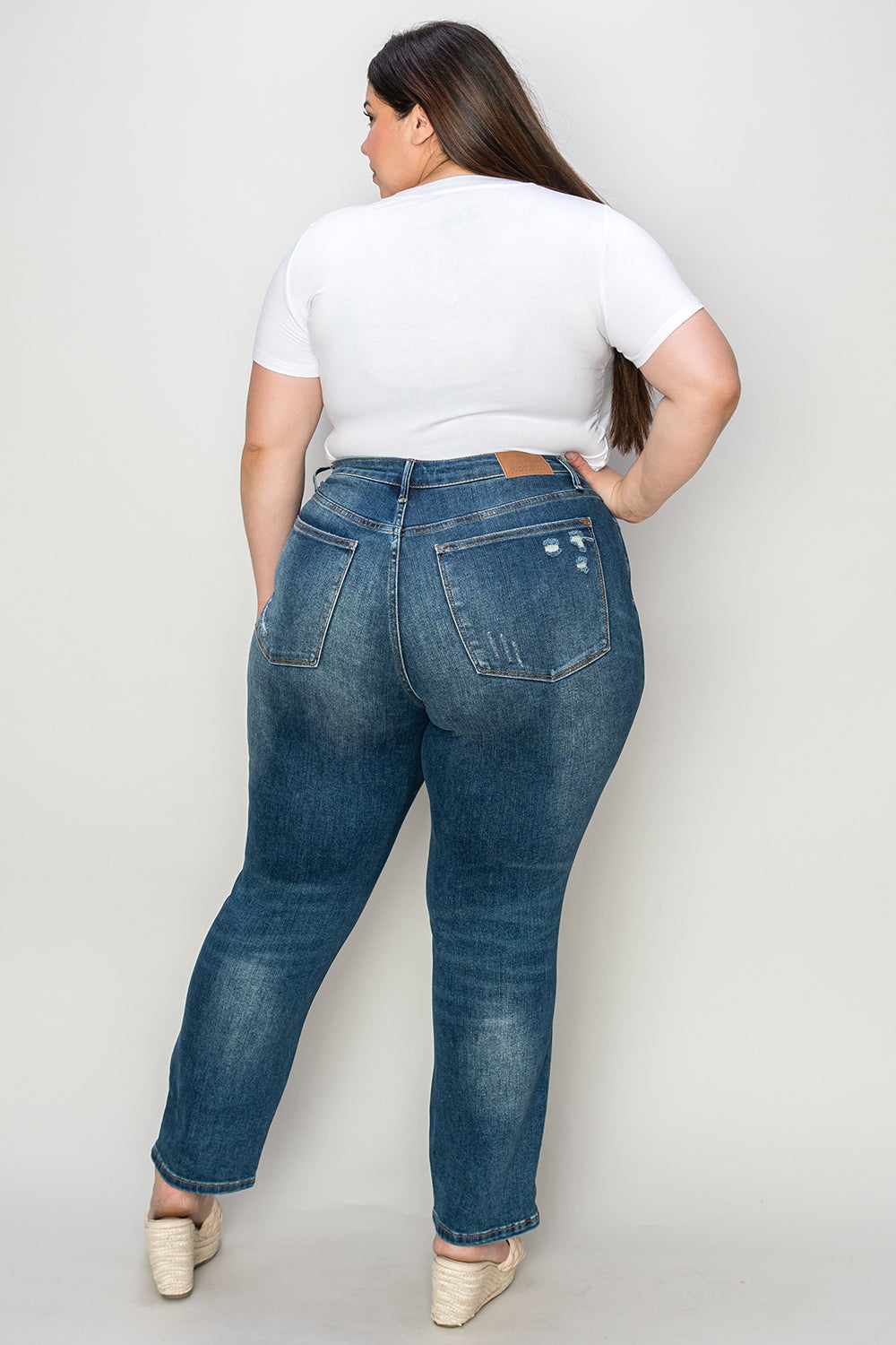 Pantalones vaqueros ajustados de cintura alta y control de abdomen de tamaño completo de Judy Blue