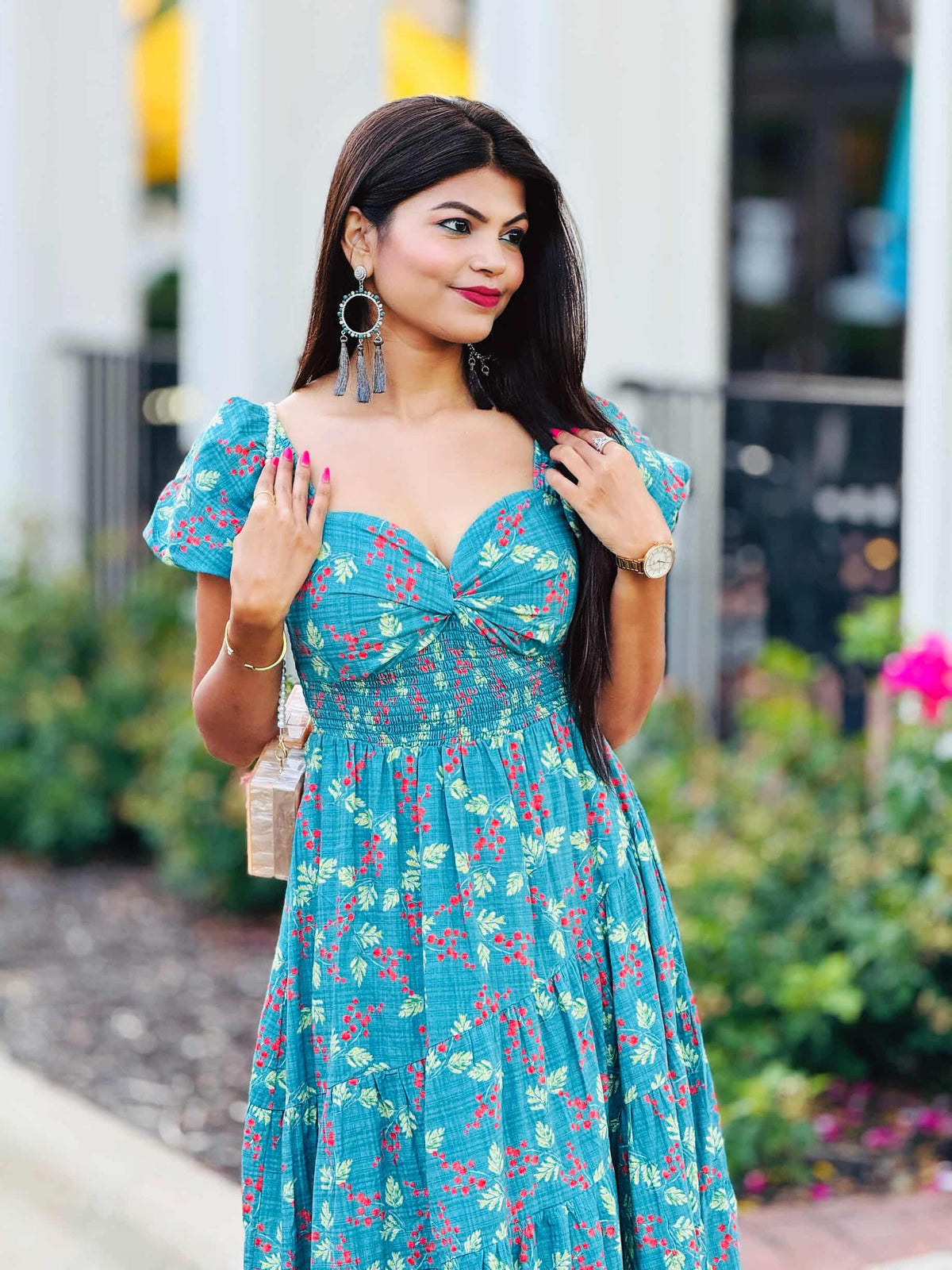 Lightweight Sweetheart Neck Textured Tiered Maxi Dress